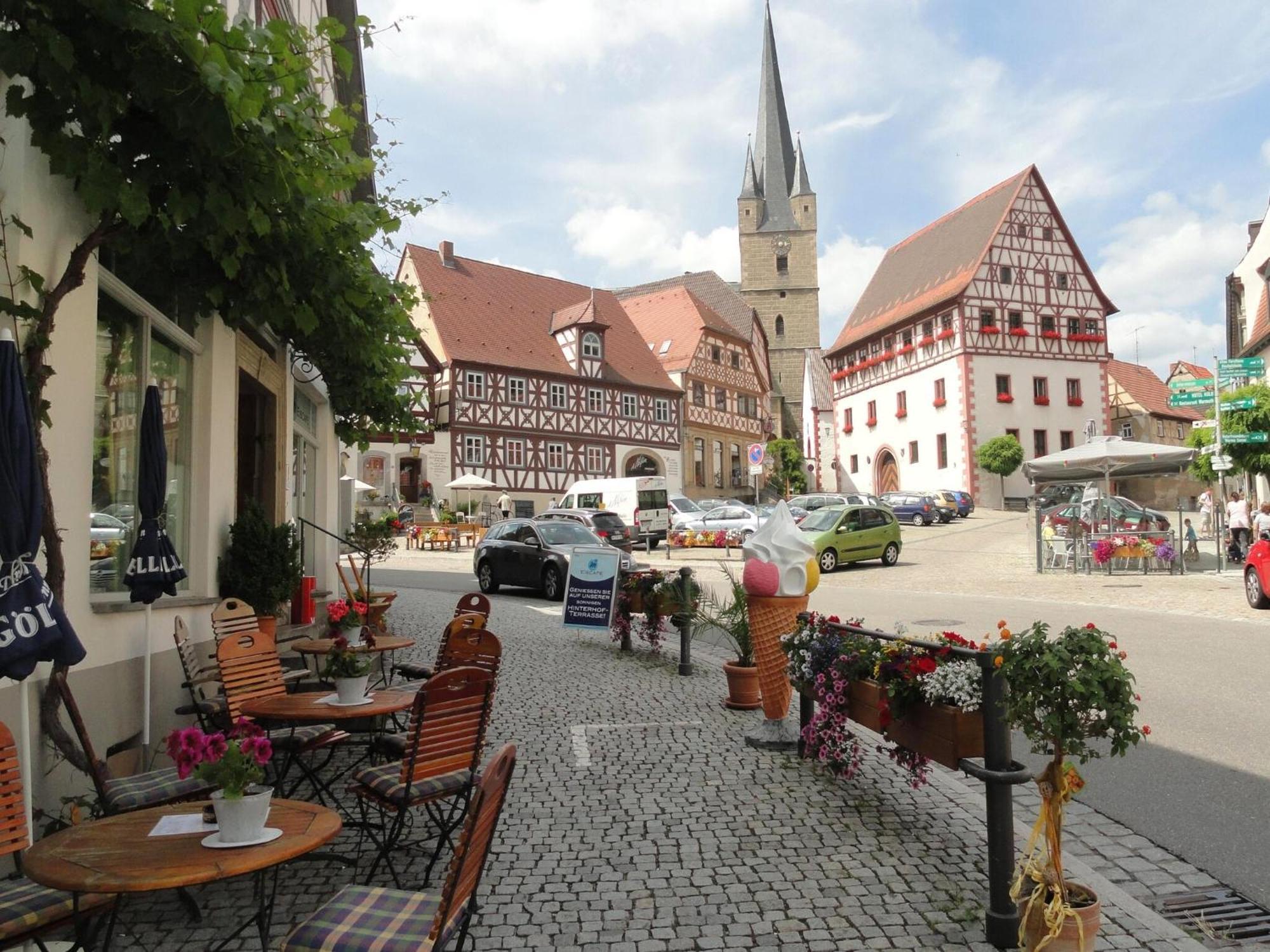 Quaint Apartment In Zeil Am Main With Terrace Exterior photo